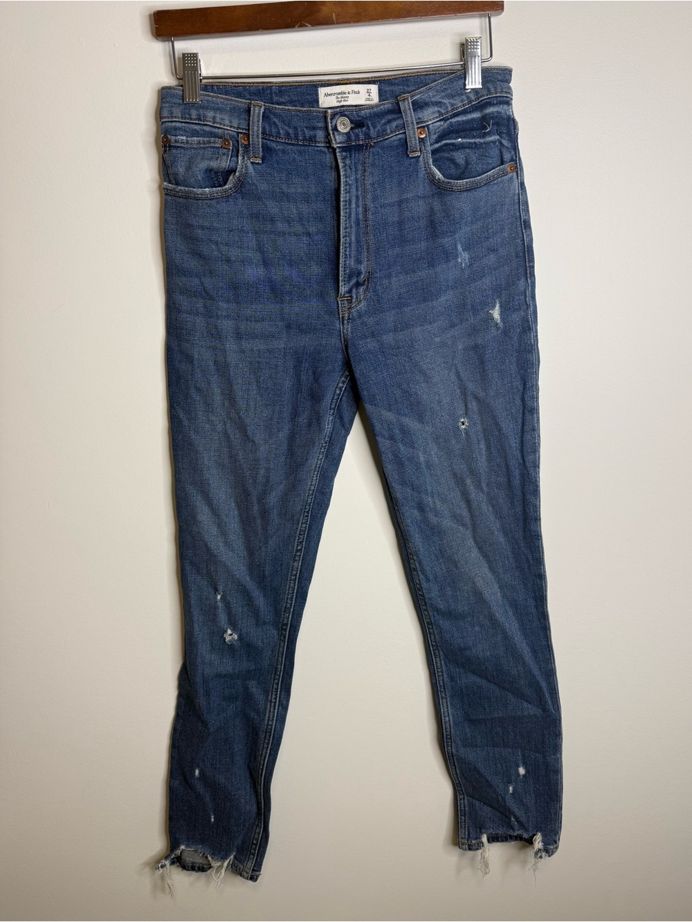Abercrombie and Fitch Skinny High Rise Jeans size 27/4 long raw hem